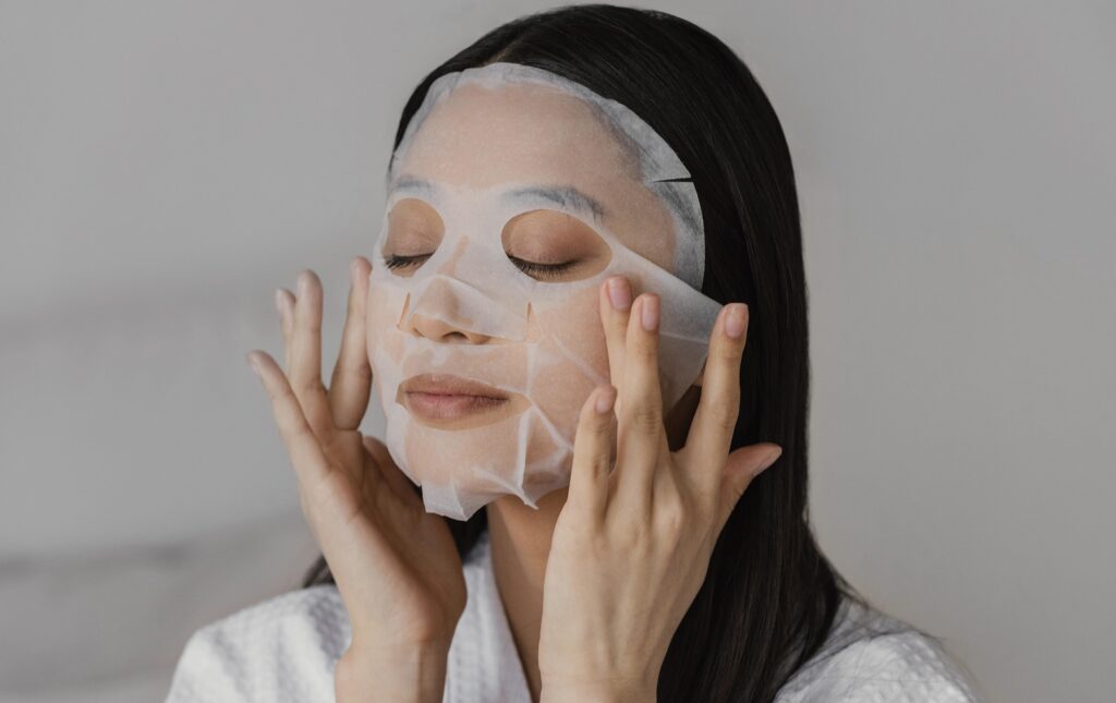 7 Sheet Mask Terbaik untuk Wajah Glowing Saat Lebaran