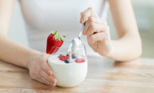 Yoghurt Bisa Bantu Diet, Ini 4 Manfaatnya