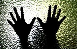 Waspada Aksi Paedofil di Toilet Umum, Awasi Anak Saat Sendirian