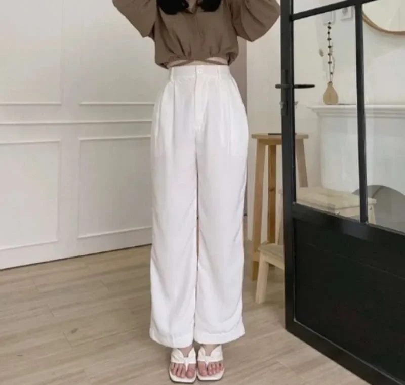 Rekomendasi Celana Kulot Stylish untuk Wanita Mulai Rp 80.000