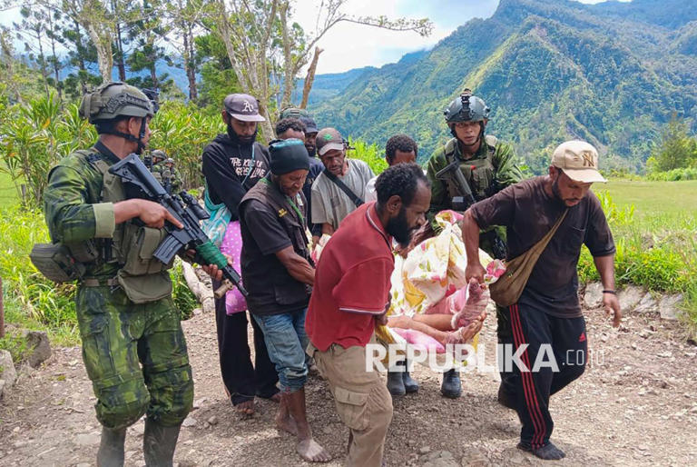 KKB Ditembak Aparat, TNI: Jenazah KKB Diserahkan ke Distrik