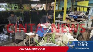 Banjir Hebat di Kayu Gede Tangsel, Ratusan Juta Rupiah Dagangan Warga Hanyut