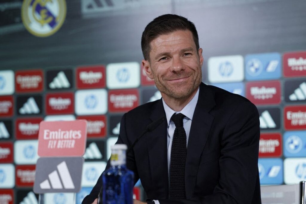 Xabi Alonso Resmi Latih Real Madrid: Tinggalkan Formasi 3 Bek, Fokus ke 4-3-3