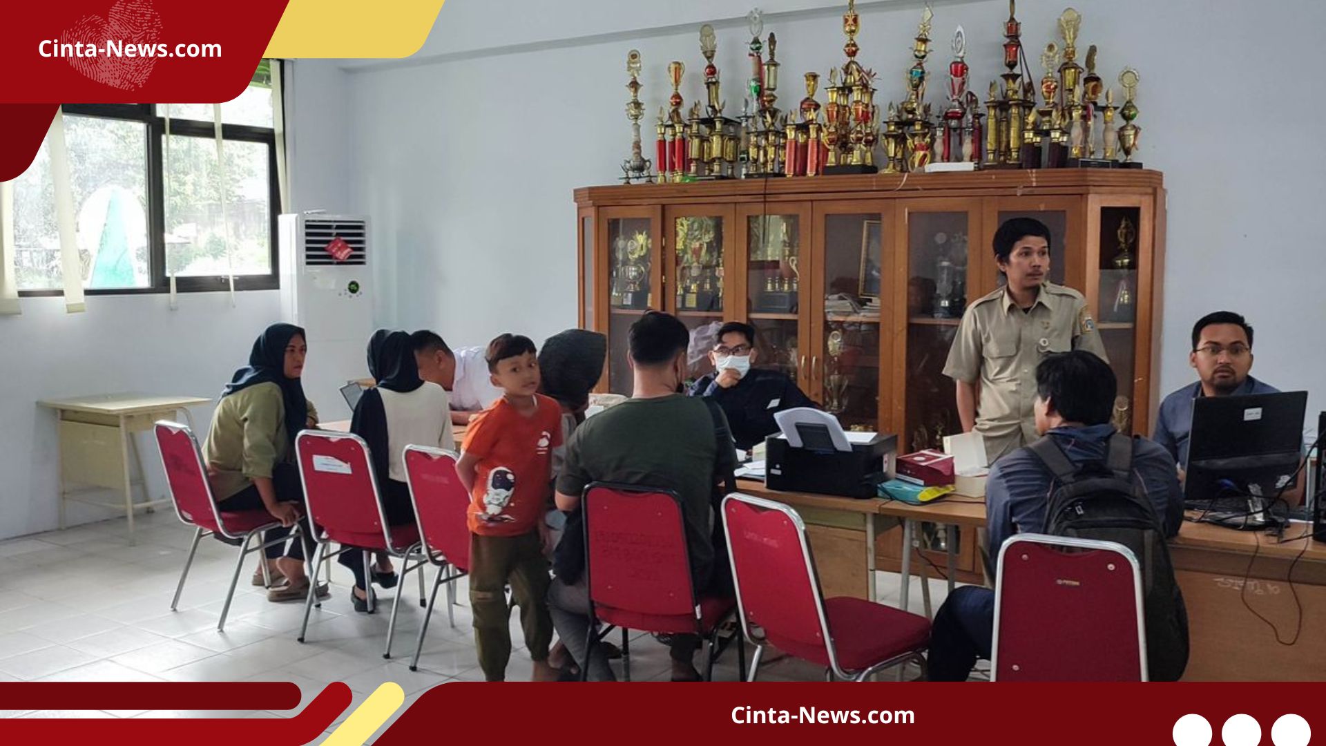 Ragam Kendala Orangtua Murid Terkait SPMB Jakarta 2025: Salah Input Data hingga Lupa Password