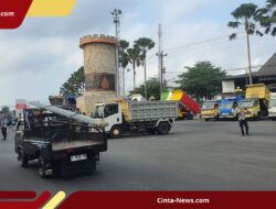 Demo Sopir Truk Tolak Aturan ODOL, Jalan Utama Gunungkidul Macet Total!