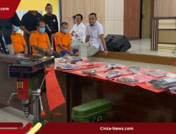 Polisi Gerebek Gudang Senjata Api Rakitan di Lampung