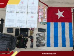 TNI Lumpuhkan 2 Anggota OPM di Papua, Sita Dokumen Penting