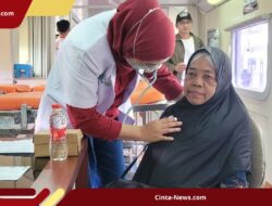 Fasilitas Mewah ala Executive! Warga Kebasen Senang Bisa Berobat Gratis di Dalam Kereta.