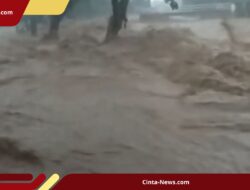 Sukabumi Dilanda Banjir dan Longsor, Jembatan Penghubung Terputus, 1.873 Warga Terdampak