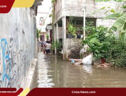 Penyempitan Kali Pulo Picu Banjir, Warga: “Kami Minta Diperlebar Kembali seperti Dulu”