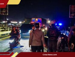 Tiga Orang Tewas dalam Tabrakan Maut Angkot vs Tronton di Rajamandala