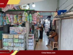 Hadapi Sepi Pembeli, Pedagang Pasar Asemka Bertahan lewat Platform Digital