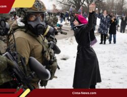 Baru Sehari Setelah Tewasnya Renee, Agen Federal Kembali Menembak Warga Sipil