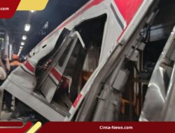 Penumpang Kereta Api yang Terhambat Insiden Bekasi Timur Dapat Refund Total dari KAI