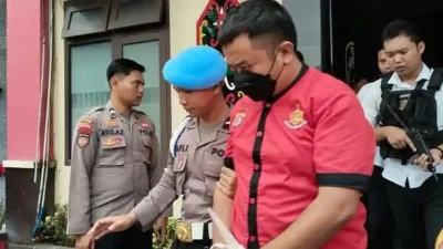 Mantan  Polisi