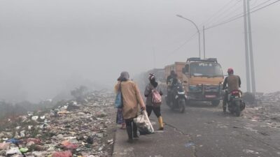 Kebakaran TPA Jatiwaringin Hari Ke-4